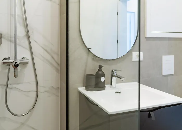 Charm Plaza Lujerului - Free Private Parking Appartement *