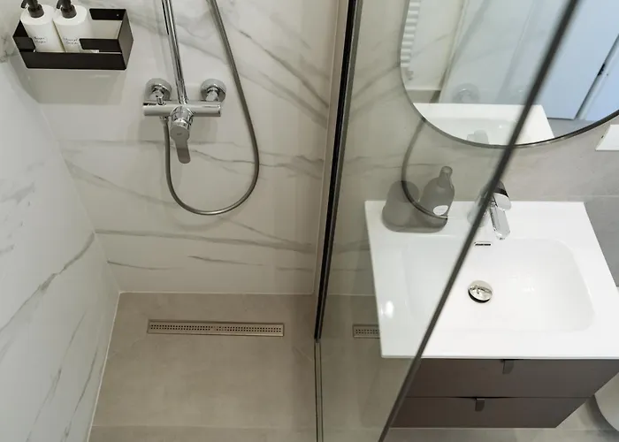 Charm Plaza Lujerului - Free Private Parking Appartement