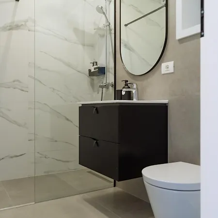 Charm Plaza Lujerului - Free Private Parking Apartment