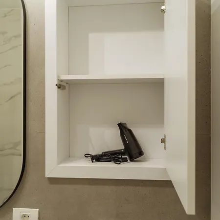 Apartment Charm Plaza Lujerului - Free Private Parking *