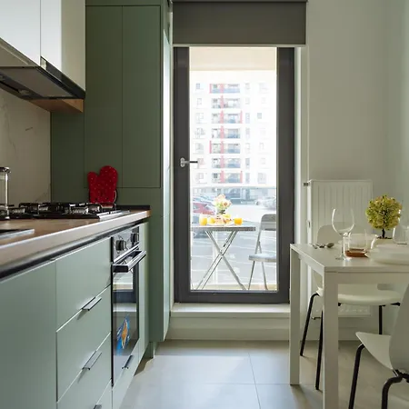 Charm Plaza Lujerului - Free Private Parking בוקרשט