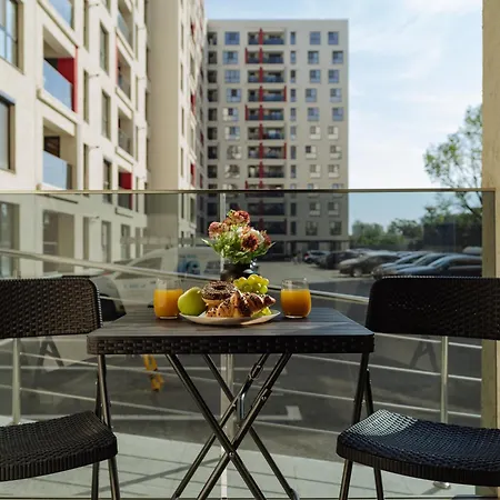 Charm Plaza Lujerului - Free Private Parking *