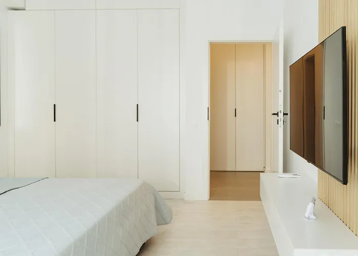 아파트 Charm Plaza Lujerului - Free Private Parking 부쿠레슈티