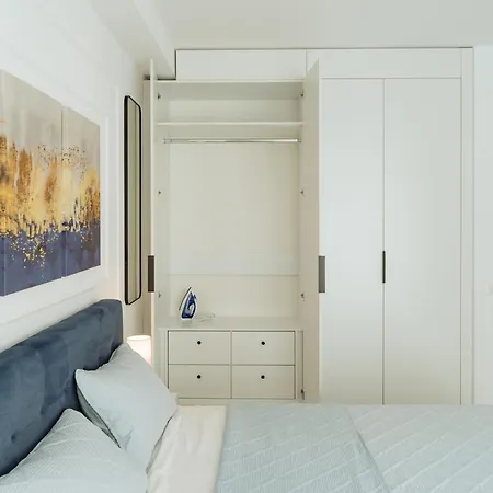 Charm Plaza Lujerului - Free Private Parking Bucarest