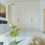 Charm Plaza Lujerului - Free Private Parking *